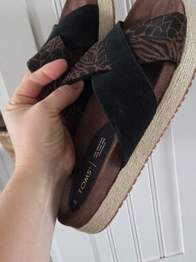 Toms Paloma Platform Slides Womens 9 nwot